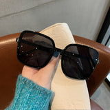 Designer Square Sunglasses Woman Retro Vintage Gradient Sun Glasses Female Clear Lens Black White Oculos De Sol