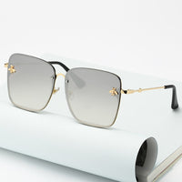 Lady Oversize Rimless Square Bee Sunglasses Women Brand Fashion Small Bee Gradient Sun Glasses Female UV400